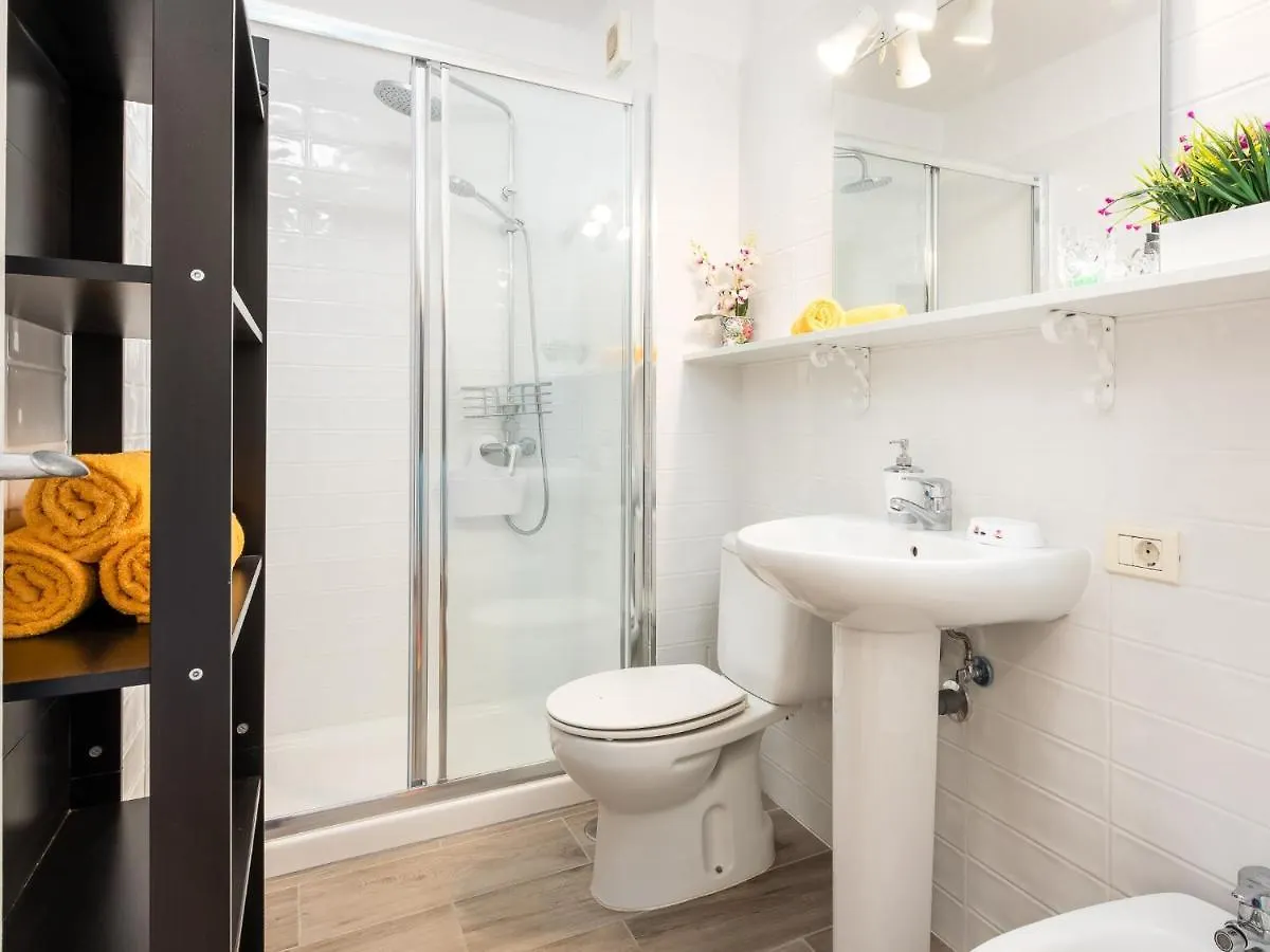 32 Bright Copacabana Ocean View Free Wifi أذيخي إسبانيا