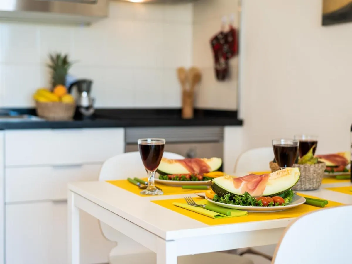 32 Bright Copacabana Ocean View Free Wifi أذيخي شقة